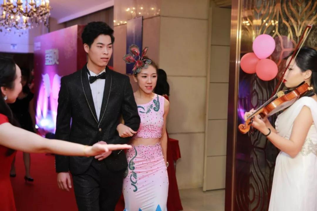 港豐年會 港豐年會