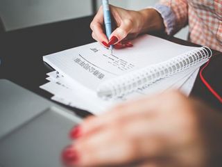 注冊香港公司后可以自己辦理年審嗎?