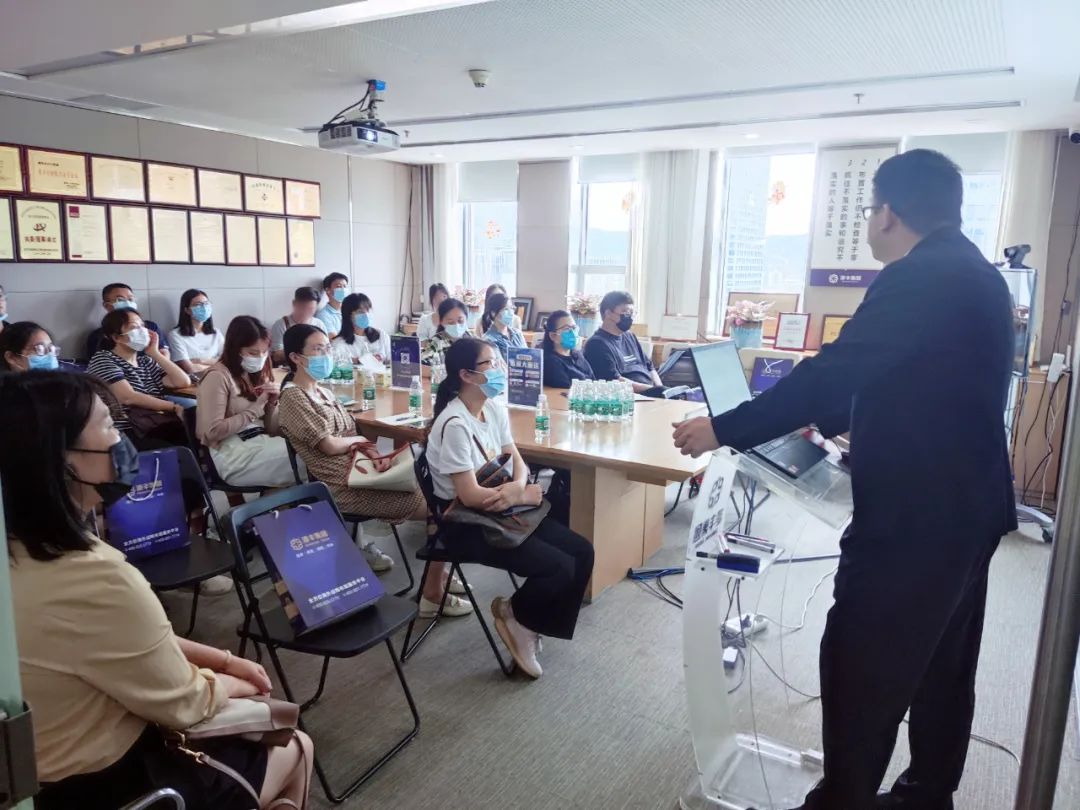 港豐投足顧問 港豐投足顧問