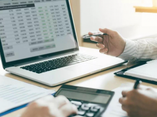 2023年審香港公司年審費用是多少錢？